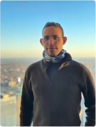 Portrait of Orlando Aloma